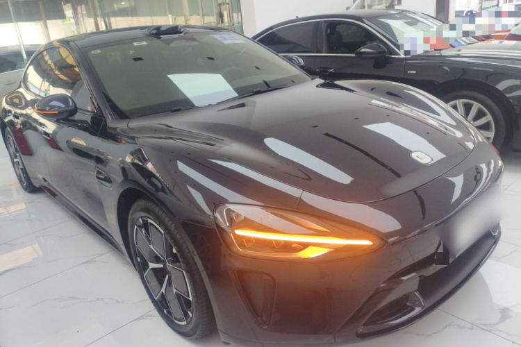 小米汽车 小米SU7 2024款 后驱超长续航高阶智驾Pro版车身外观3