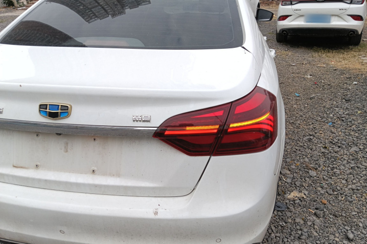 吉利汽车 帝豪 2018款 1.5L CVT向上互联版车身外观9