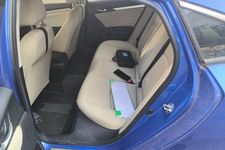 本田 思域 2016款 220TURBO CVT豪华版中控内饰21