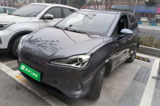 哪吒汽车 哪吒V 2022款 标准续航行业定制版