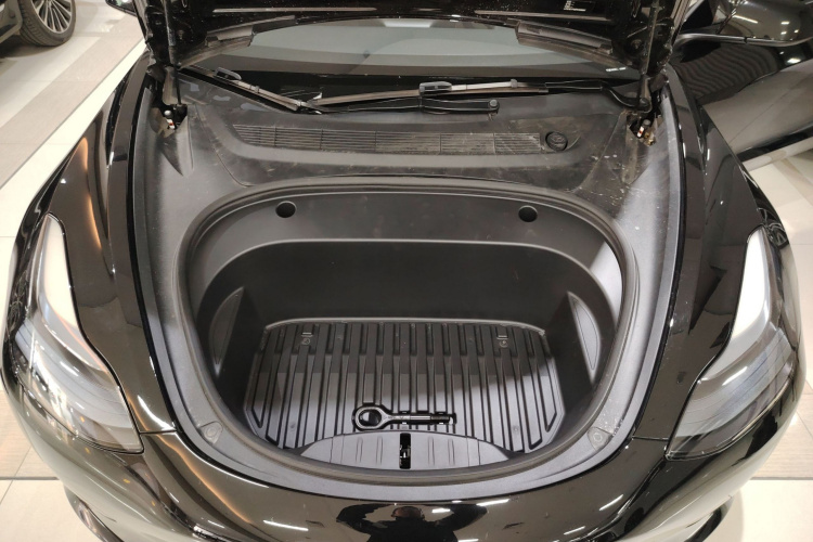 特斯拉 Model 3 2022款 后轮驱动版局部细节24