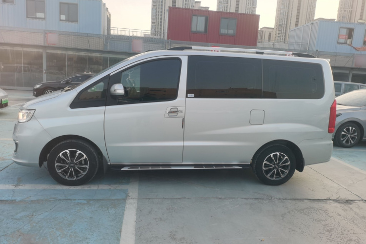 江淮瑞风 瑞风M3 2019款 宜家版 1.8L 豪华智能型车身外观4