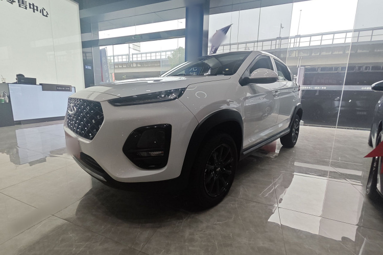 奇瑞 瑞虎3X 2024款 1.5L CVT卓越版车身外观1