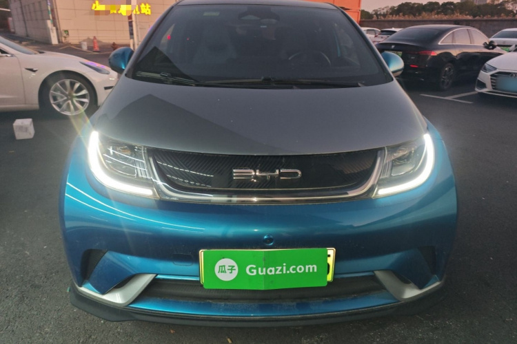 比亚迪 海豚 2023款 401km 骑士版车身外观2