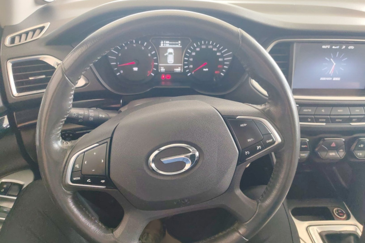 广汽传祺 传祺GS4 2015款 200T 手动豪华版局部细节13