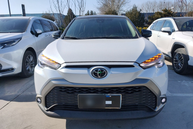 丰田 锋兰达 2022款 2.0L CVT豪华PLUS版车身外观2
