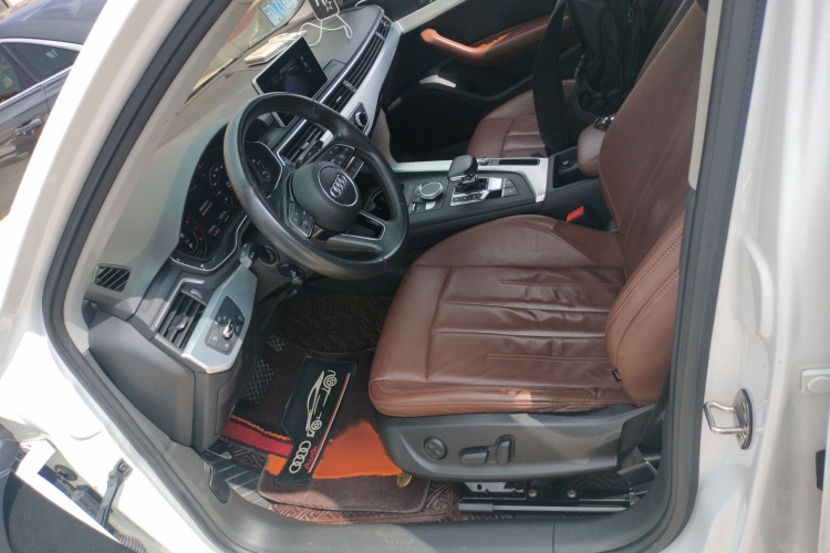 奥迪A4L 2018款 30周年年型 40 TFSI 时尚型局部细节19