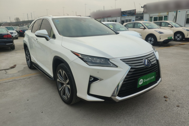 雷克萨斯RX 2016款 450h 四驱典雅版车身外观3