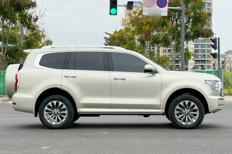 坦克500 2023款 3.0T 运动版 造境型 5座车身外观6005