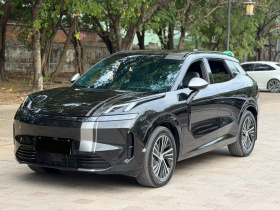 领克08 EM-P 2023款 120km 长续航Halo