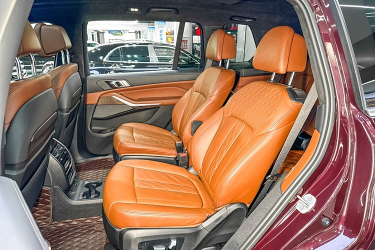 宝马X7 2020款 xDrive40i 尊享型M运动套装中控内饰7001