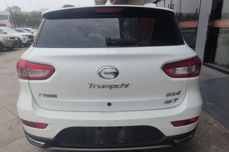 广汽传祺 传祺GS4 2015款 200T 手动豪华版车身外观6