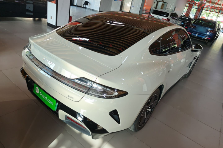 小米汽车 小米SU7 2024款 后驱超长续航高阶智驾Pro版车身外观6005