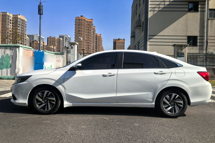 本田 凌派 2019款 180Turbo CVT豪华版 国VI车身外观6007