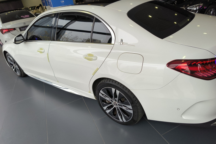 奔驰C级新能源 2023款 C 350 eL车身外观6003
