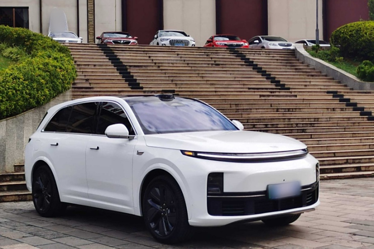 理想汽车 理想L7 2024款 Ultra车身外观6003