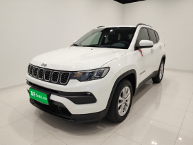 Jeep 指南者 2021款 220T 自动精英版