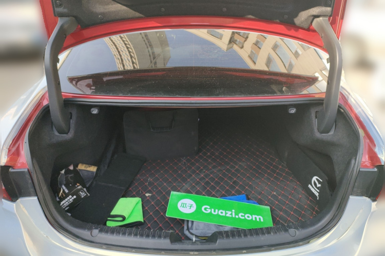 马自达 阿特兹 2020款 2.0L 蓝天豪华版局部细节23