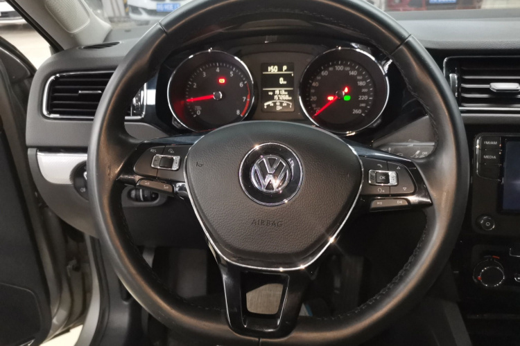 大众 速腾 2017款 1.6L 自动舒适型中控内饰13