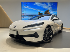 腾势Z9GT 2024款 1100四驱Ultra版