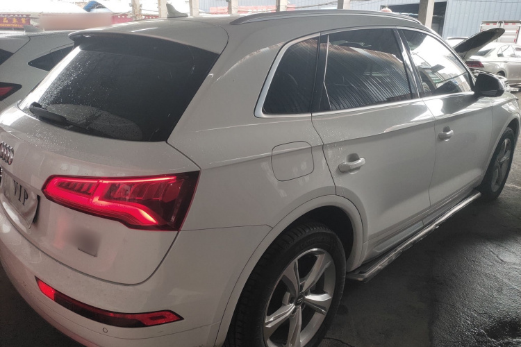 奥迪Q5L 2018款 40 TFSI 荣享进取型 国V车身外观7