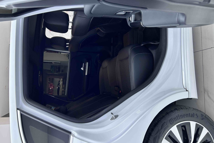 奔驰B级 2022款 改款 B 200 动感型中控内饰7004