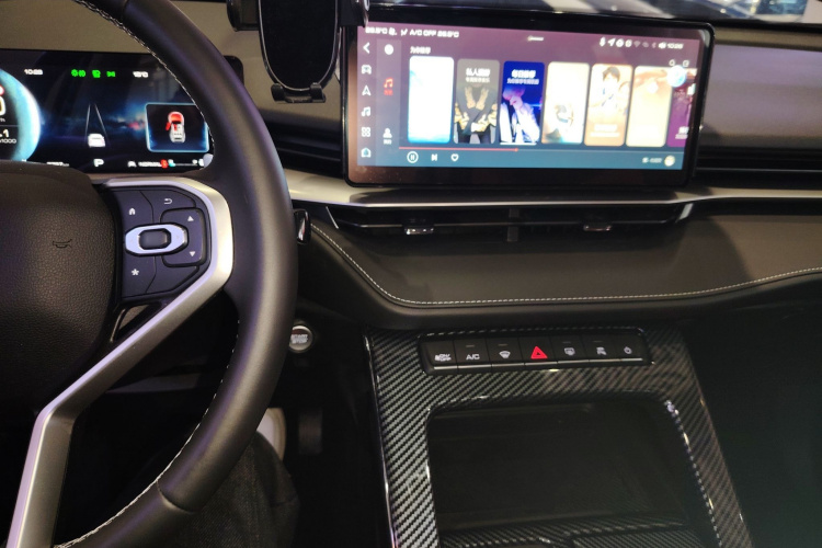 哈弗H6 2024款 1.5T 两驱经典版中控内饰7002