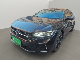 大众 帕萨特 2023款 改款 330TSI 星空豪华版