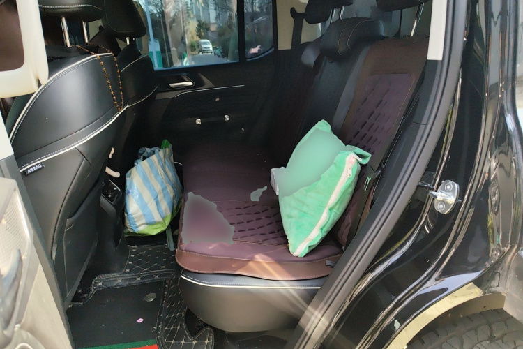 坦克300 2021款 越野版 2.0T 挑战者中控内饰21