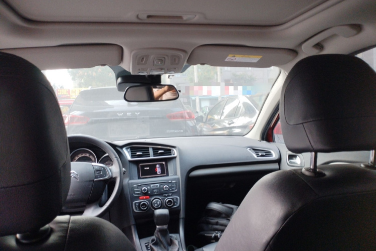 雪铁龙C4L 2016款 1.6T 自动精英型局部细节22