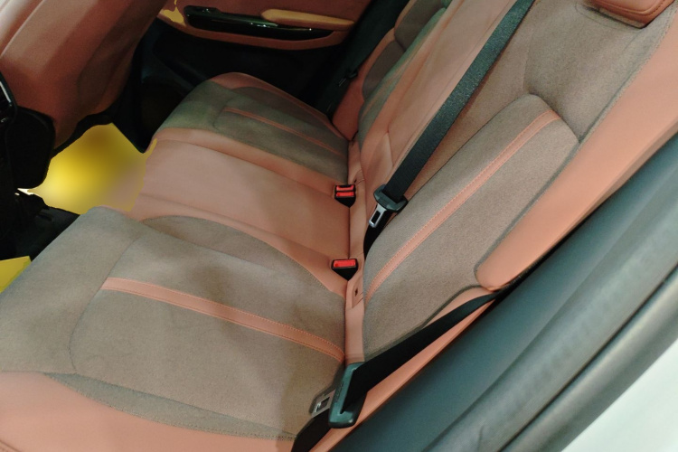 蔚来EC6 2020款 440KM 签名版中控内饰21