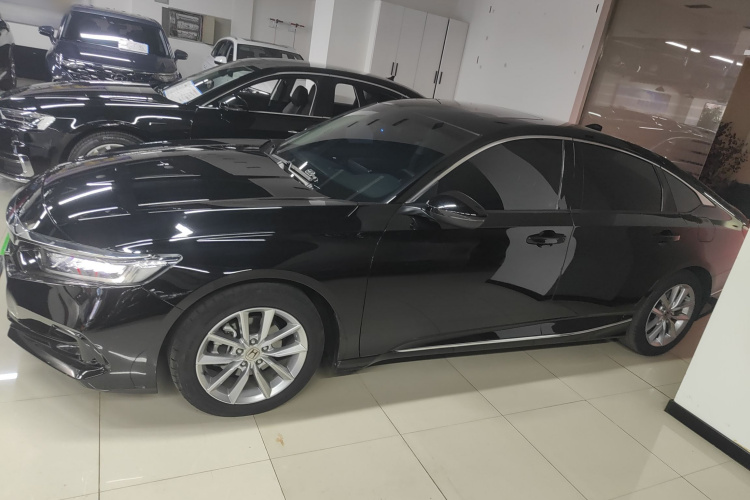 本田 雅阁 2022款 260TURBO 豪华版车身外观6003