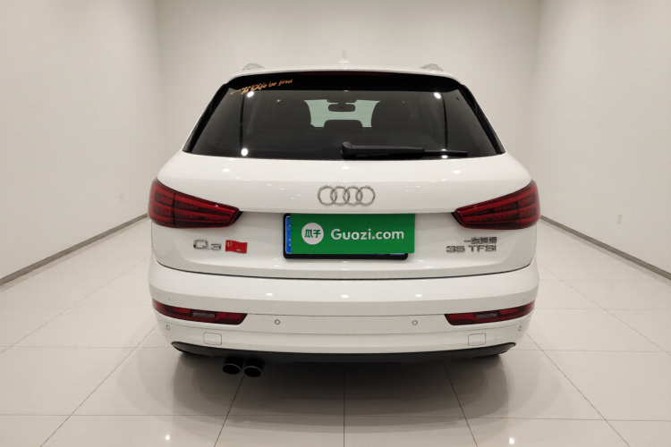 奥迪Q3 2018款 30周年年型 35 TFSI 时尚型车身外观6