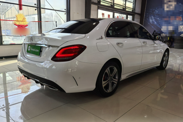 奔驰C级 2020款 C 260 L 运动版车身外观6004