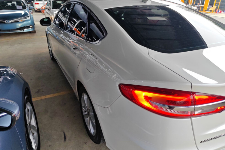 福特 蒙迪欧 2018款 EcoBoost 180 智控时尚型 国VI车身外观4