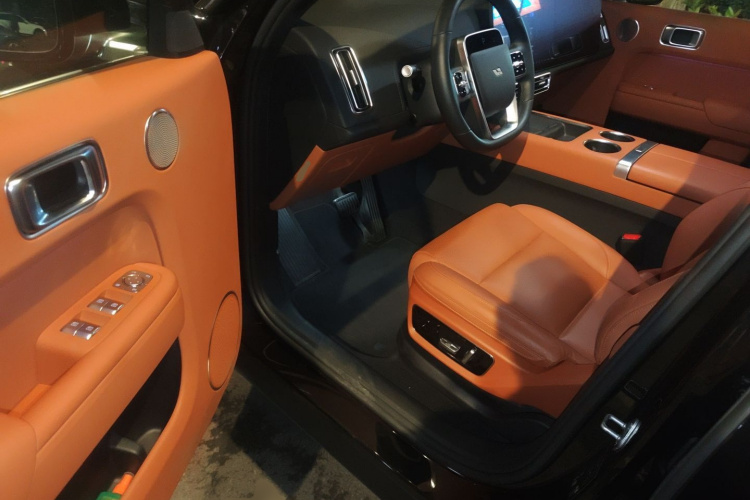 理想汽车 理想L7 2023款 Air中控内饰20