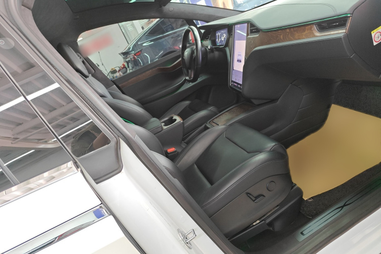 特斯拉 Model X 2019款 长续航版局部细节41