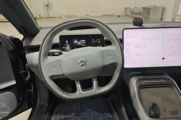 蔚来ET5T 2025款 冠军纪念版 100kWh Touring中控内饰13