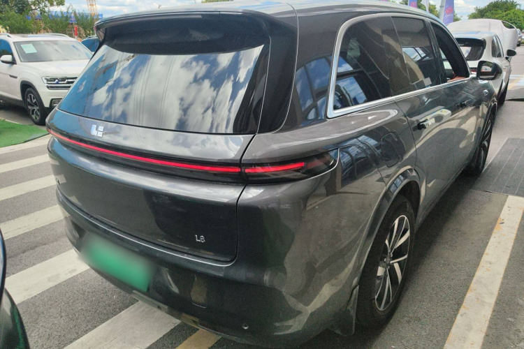 理想汽车 理想L8 2023款 Air车身外观7