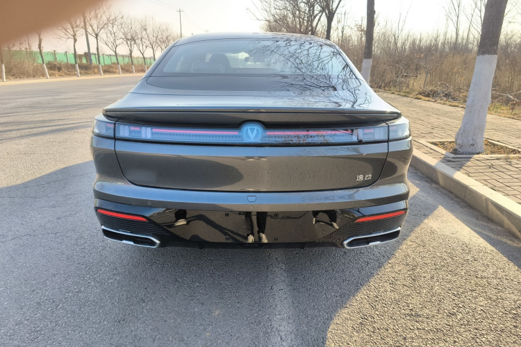 长安 逸动 2026款 第四代 1.5T 500Bar 智享型车身外观6004