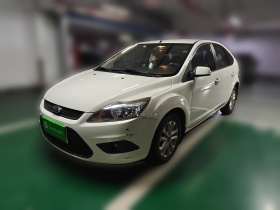 福特 福克斯 2013款 两厢经典 1.8L 自动基本型