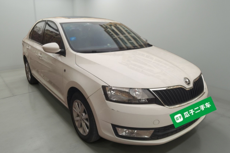 斯柯达 昕锐 2016款 1.6L 手动创行版车身外观3