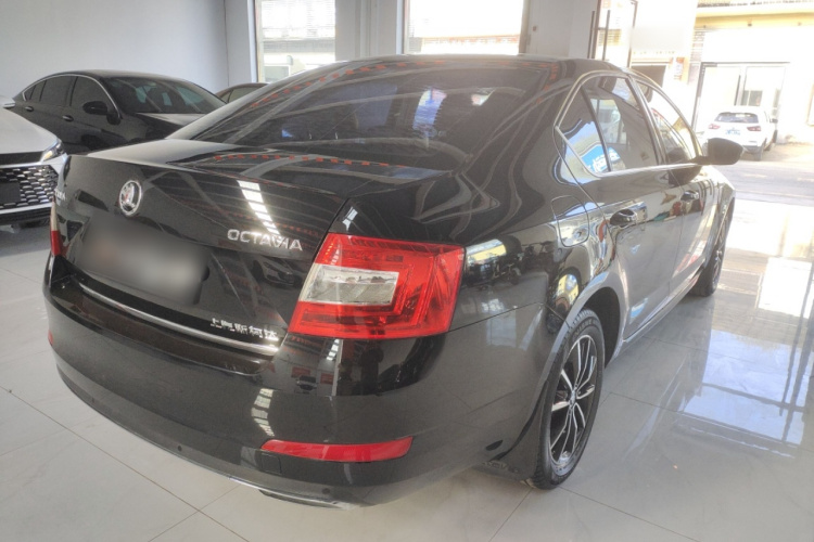 斯柯达 明锐 2017款 1.6L 自动智行版车身外观7