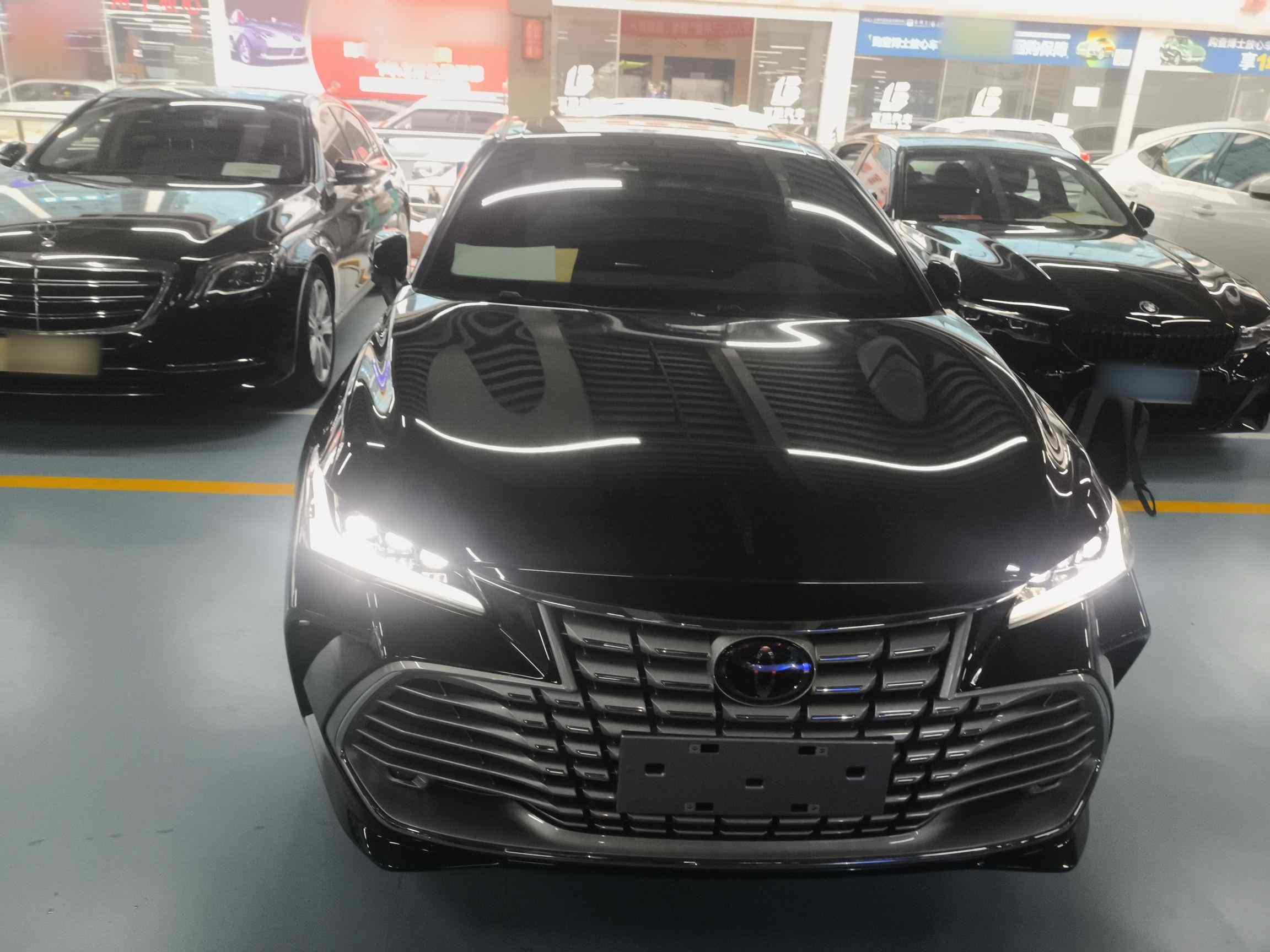 丰田 亚洲龙 2024款 2.0L 进取版(1)