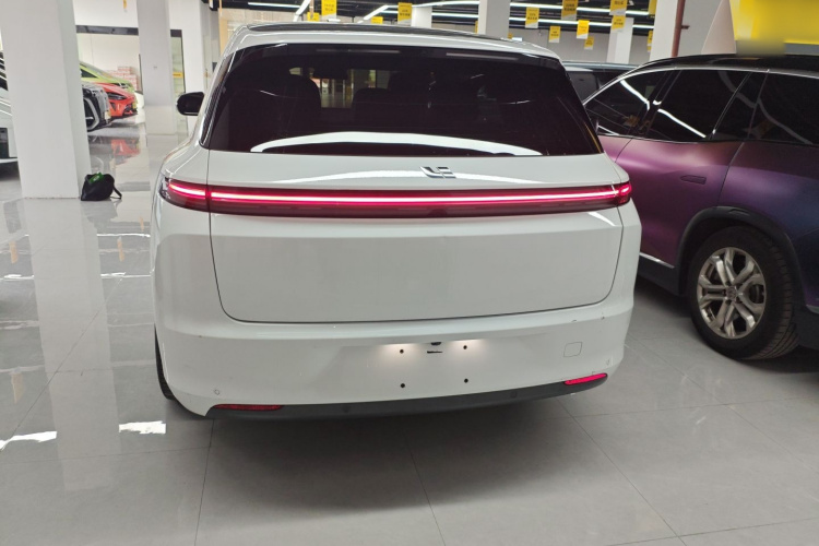 理想汽车 理想L7 2023款 Max车身外观6004