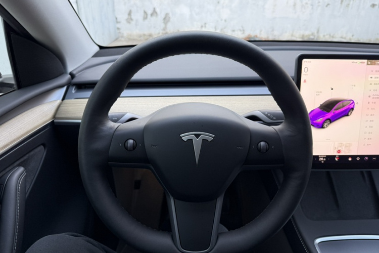 特斯拉 Model Y 2022款 改款 后轮驱动版局部细节13