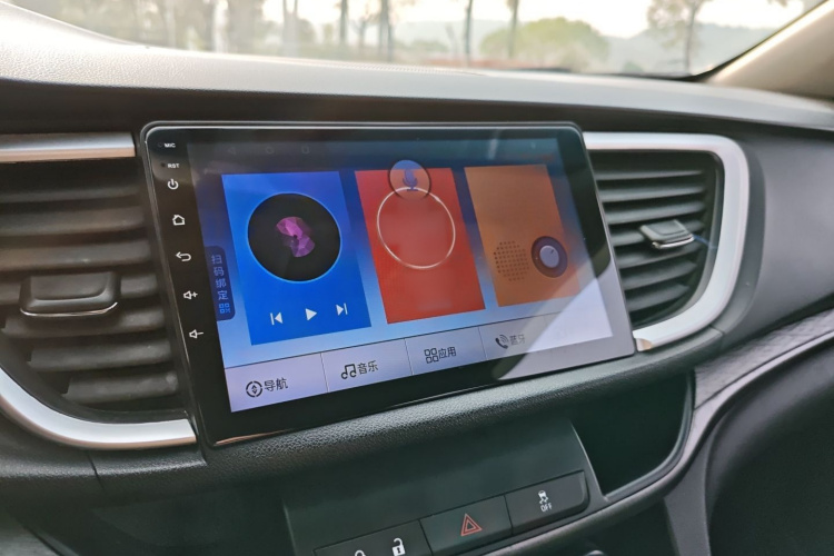 别克 英朗 2021款 改款 典范 1.5L 自动进取型局部细节16