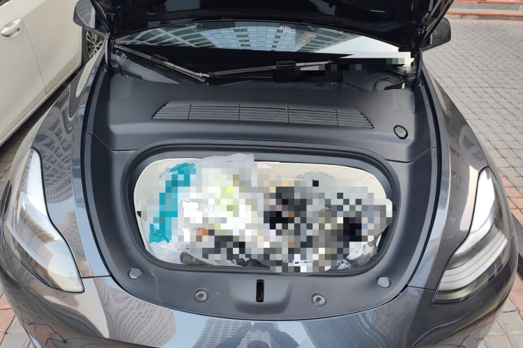 特斯拉 Model Y 2024款 后轮驱动版局部细节24