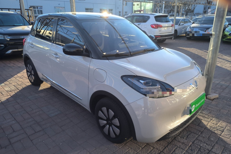 五菱汽车 五菱缤果 2025款 333km 灵犀互联款车身外观3