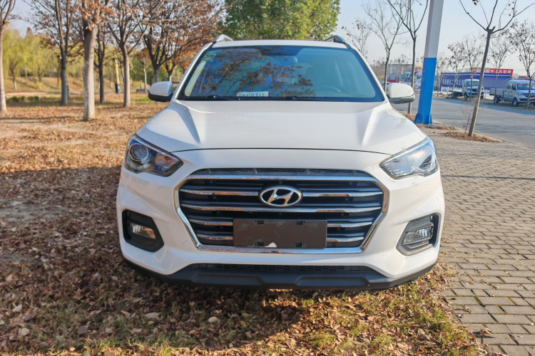 北京现代ix35 2019款 2.0L 自动两驱智勇·畅享版 国VI车身外观6004